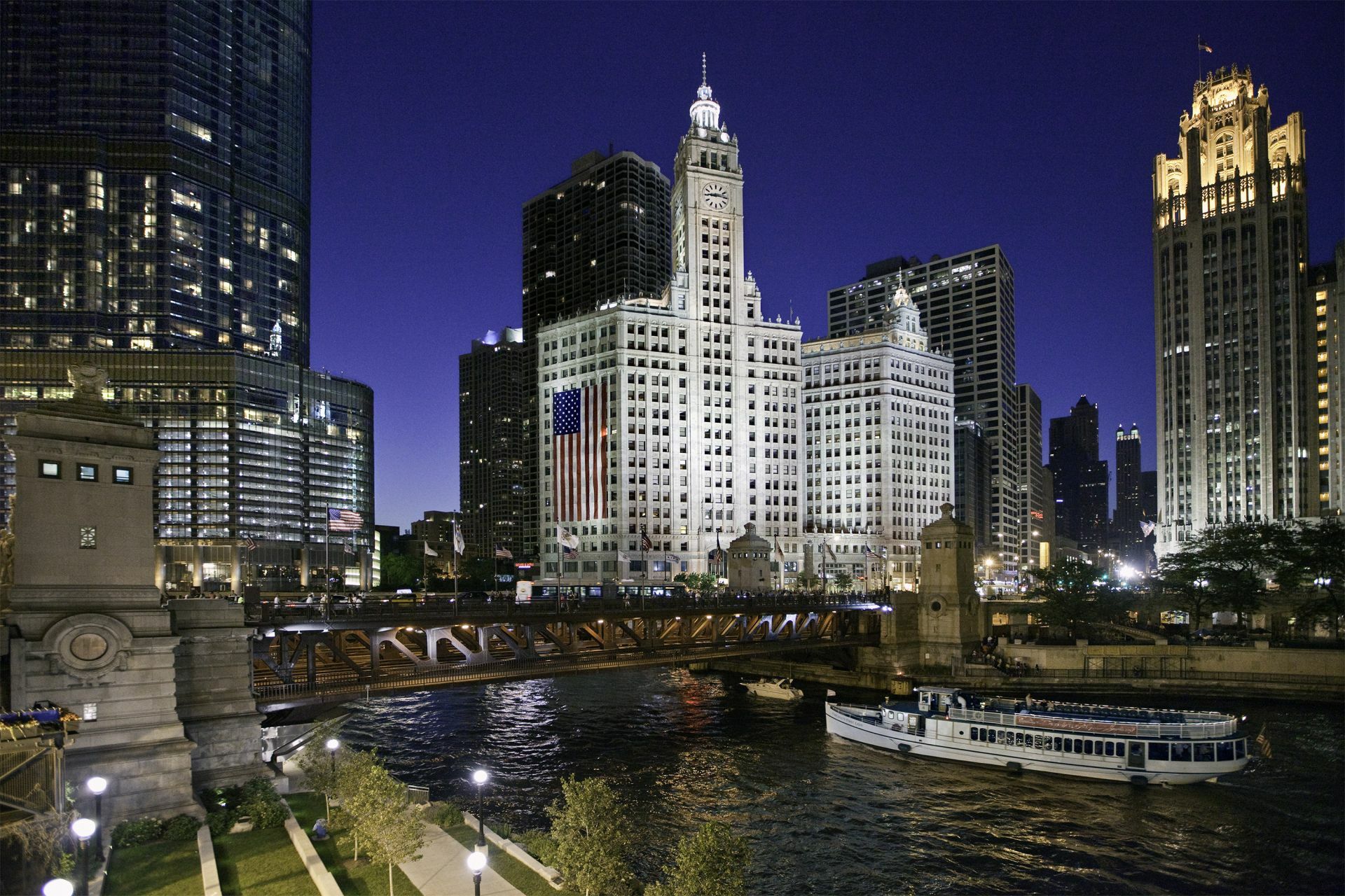 Kinzie Hotel Чикаго Экстерьер фото